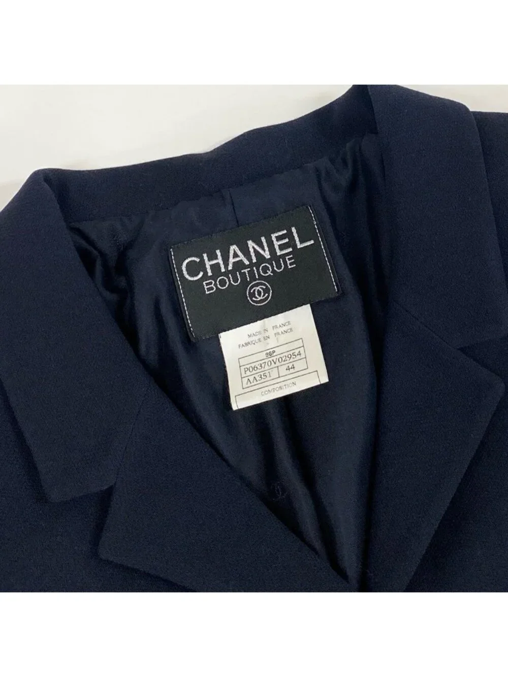 Chanel Vintage Long Tailored Jacket CC Logo Button 42 Dark Navy Wool